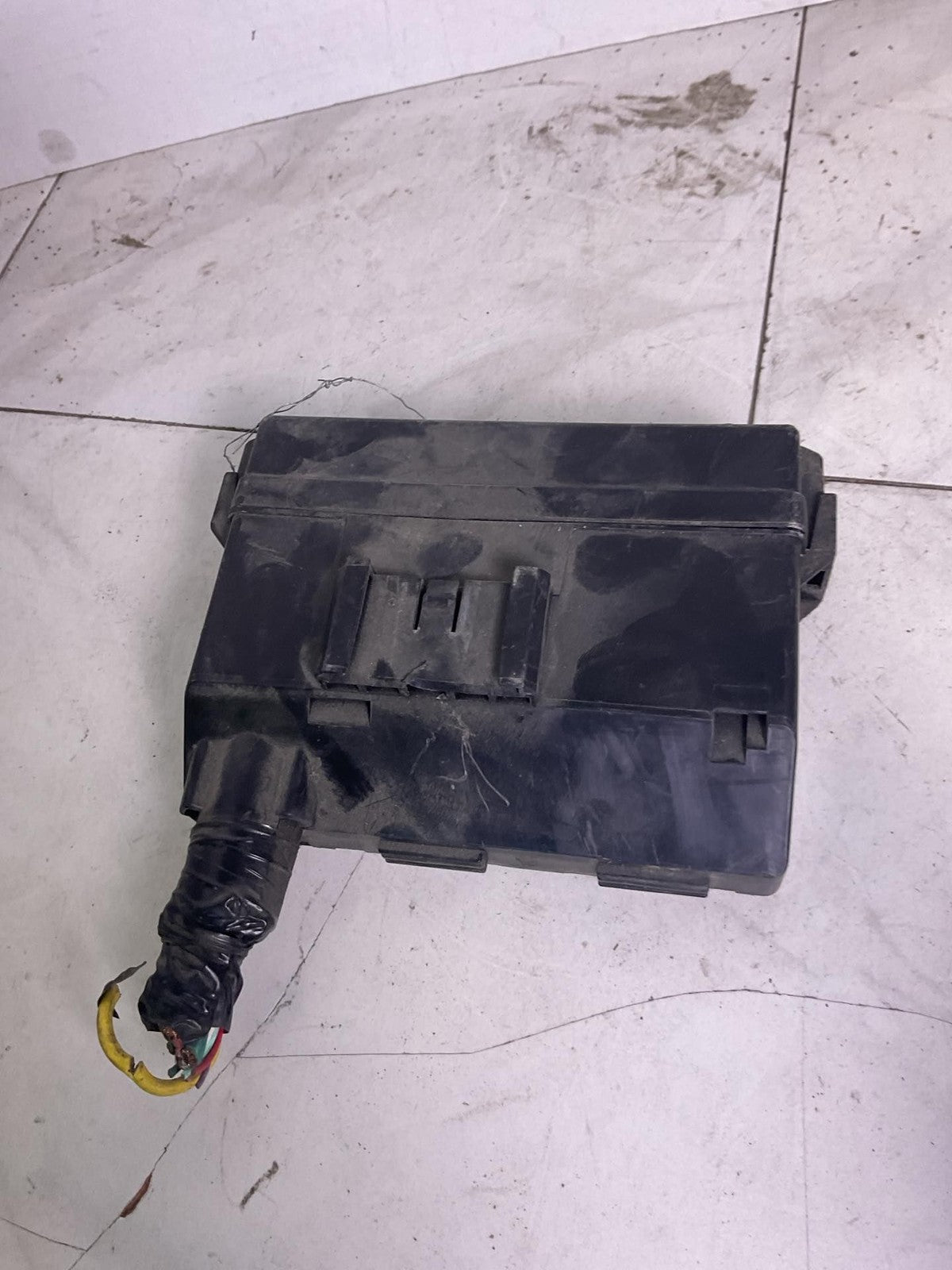 Engine Fuse Box MAZDA 3 14 15 16 17 180